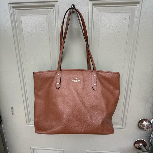 Coach Tan Leather Tote Bag - Picture 1 of 2